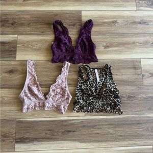 Victoria’s Secret and PINK set of 3 bralettes size small